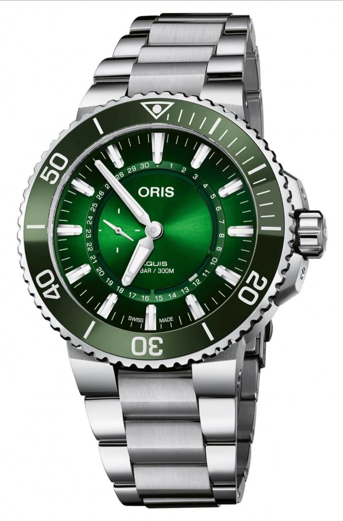 часы Oris Aquis Circular Date с зеленым циферблатом
