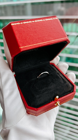 Обручальное кольцо Cartier из платины 16.75(53) размер