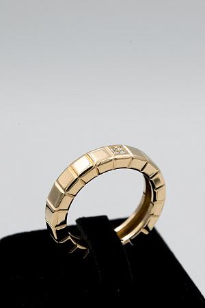Кольцо Chopard Ice Cube из желтого золота с бриллиантами 18.5 размер