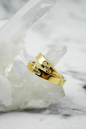 Кольцо Chaumet из желтого золота с бриллиантами 19.5 размер