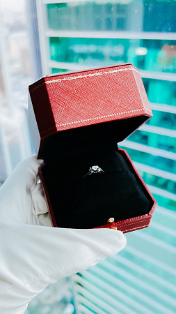 Кольцо Cartier Ballerine из платины с бриллиантами 14.5(46) размер